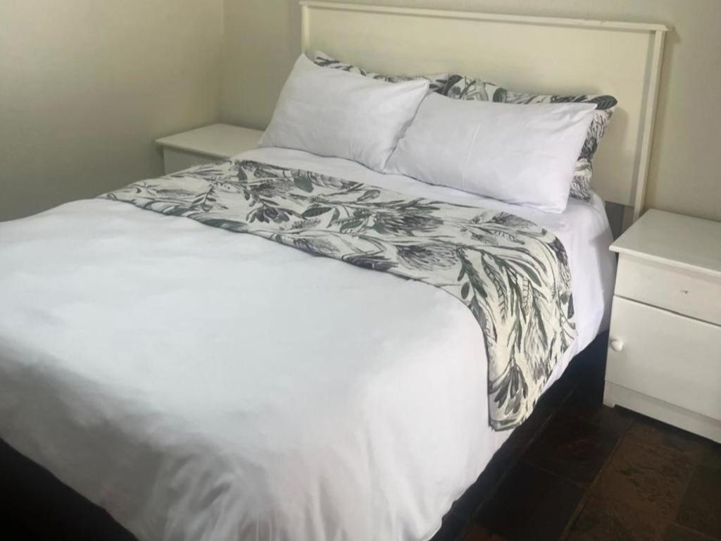 Karee Guesthouse Thabazimbi Camera foto