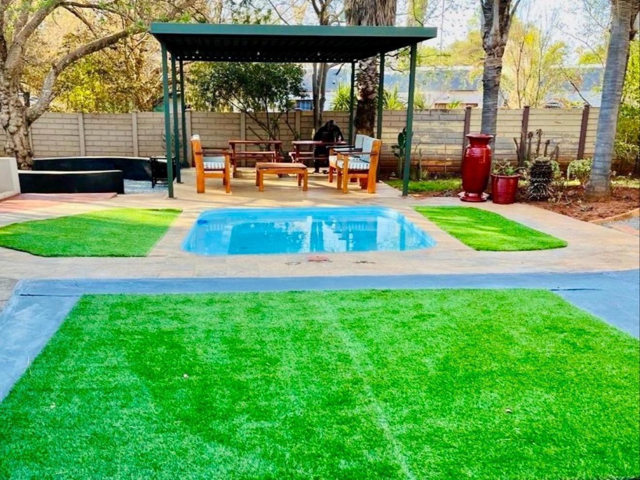 Karee Guesthouse Thabazimbi Esterno foto